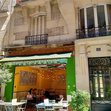 Appartement Exceptionnel à - Petit Prix - Coup De Cœur Assuré ! Paris